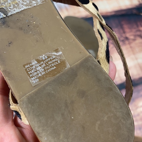 Steve Madden Henna Leopard Strappy Sandal - Picture 7 of 7